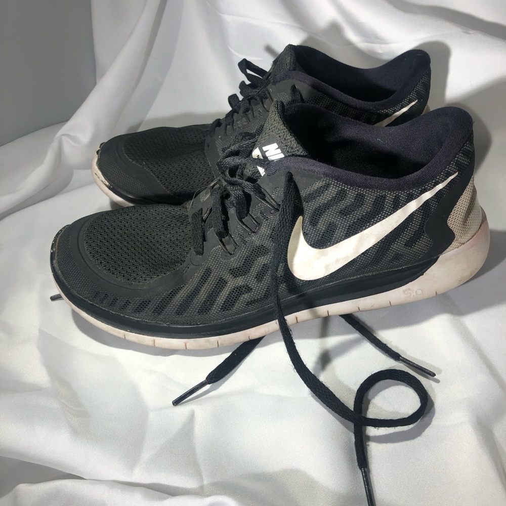 nike running shoes